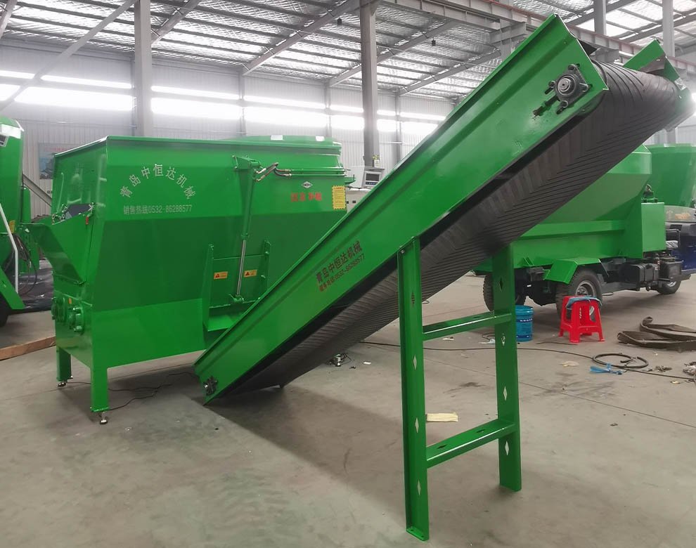 Stationary Horizontal TMR Mixers_small tmr feed mixers