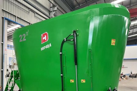 22m³  TMR feed  mixers to Mongolia