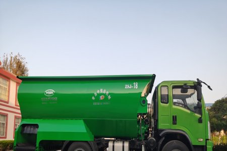 What is a feed spreader？